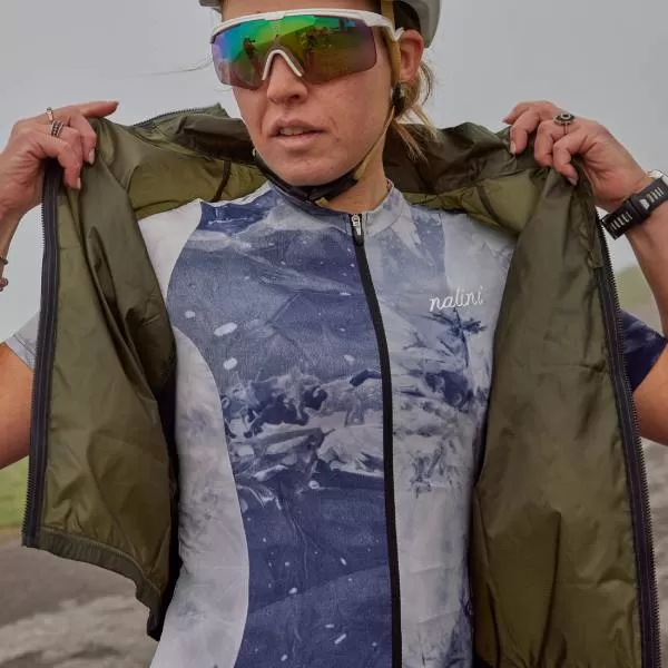NALINIナリーニ　防寒
サイクルウェア　 Men's cycling jackets and vests | Waterproof and windproof | Nalini
