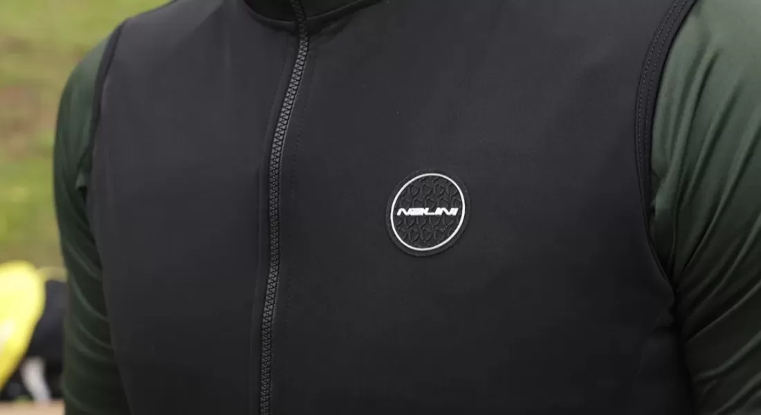 Cycling vest: when and why to wear it?